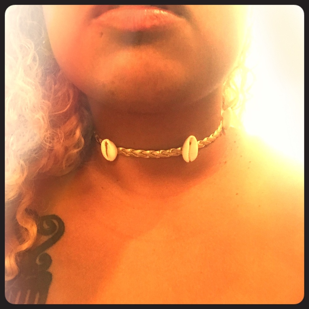 Cowrie Shell Gold Choker